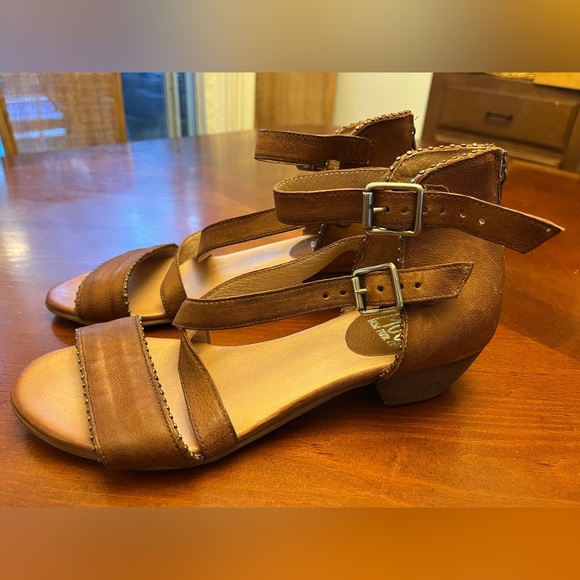 Miz Mooz NYC - Gladiator Sandals Size 41 Cosmo Brandy Brown Studded - Picture 3 of 8